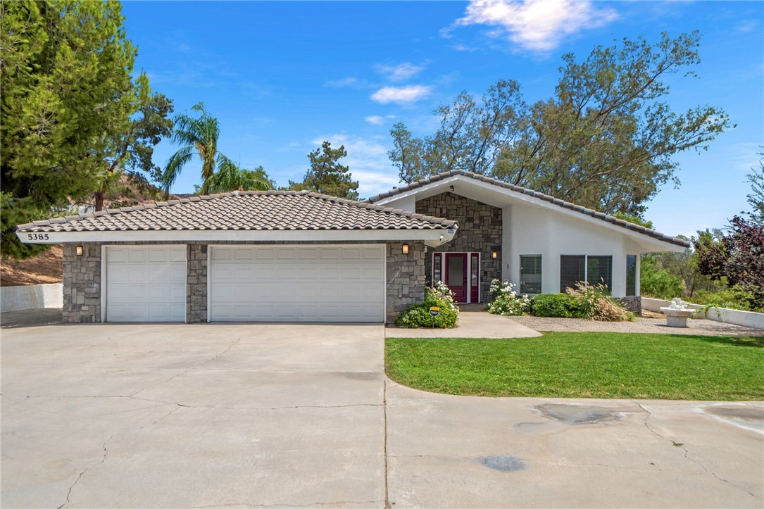 5385 Park Property Photo 11