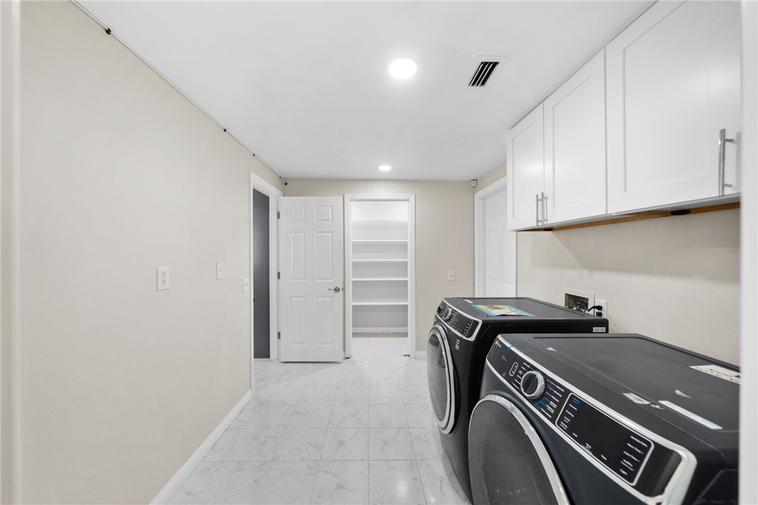 5385 Park Property Photo 45