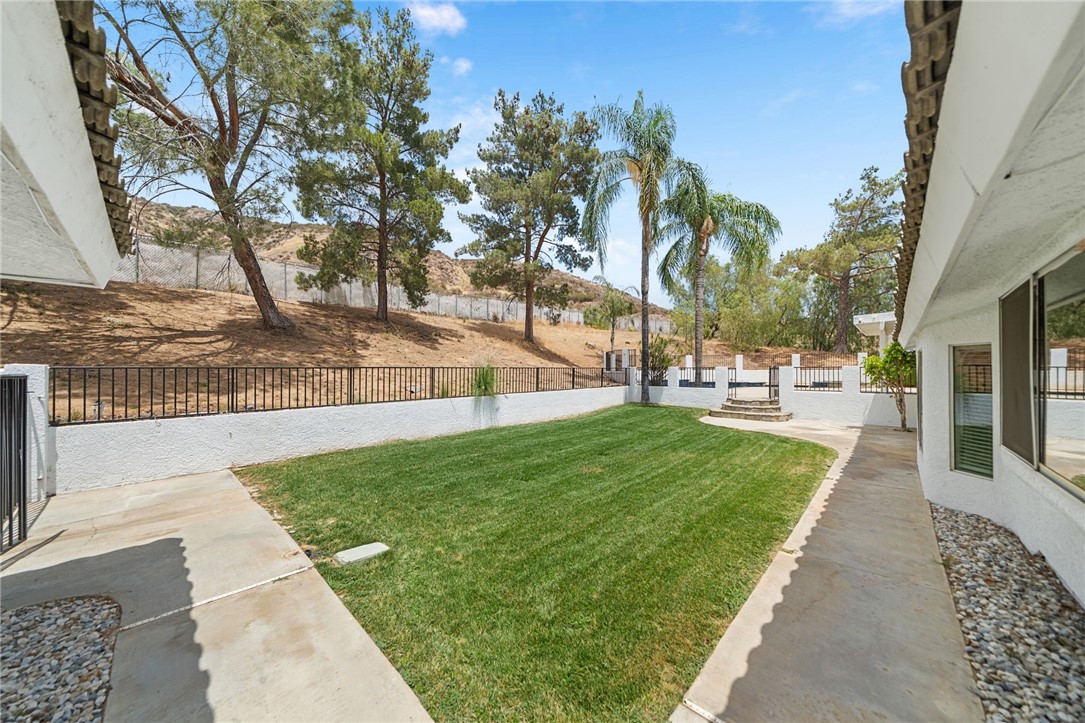 5385 Park Property Photo 48