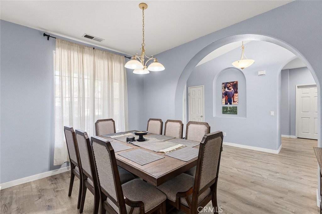 17229 Prairie Mile Road Property Photo 13