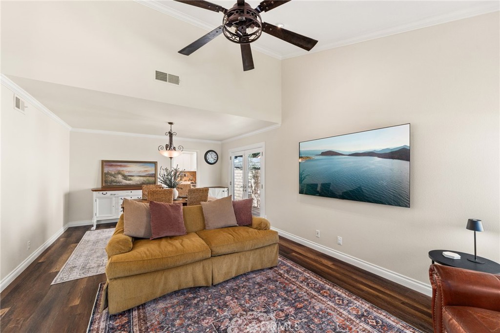254 Las Riendas Property Photo 8
