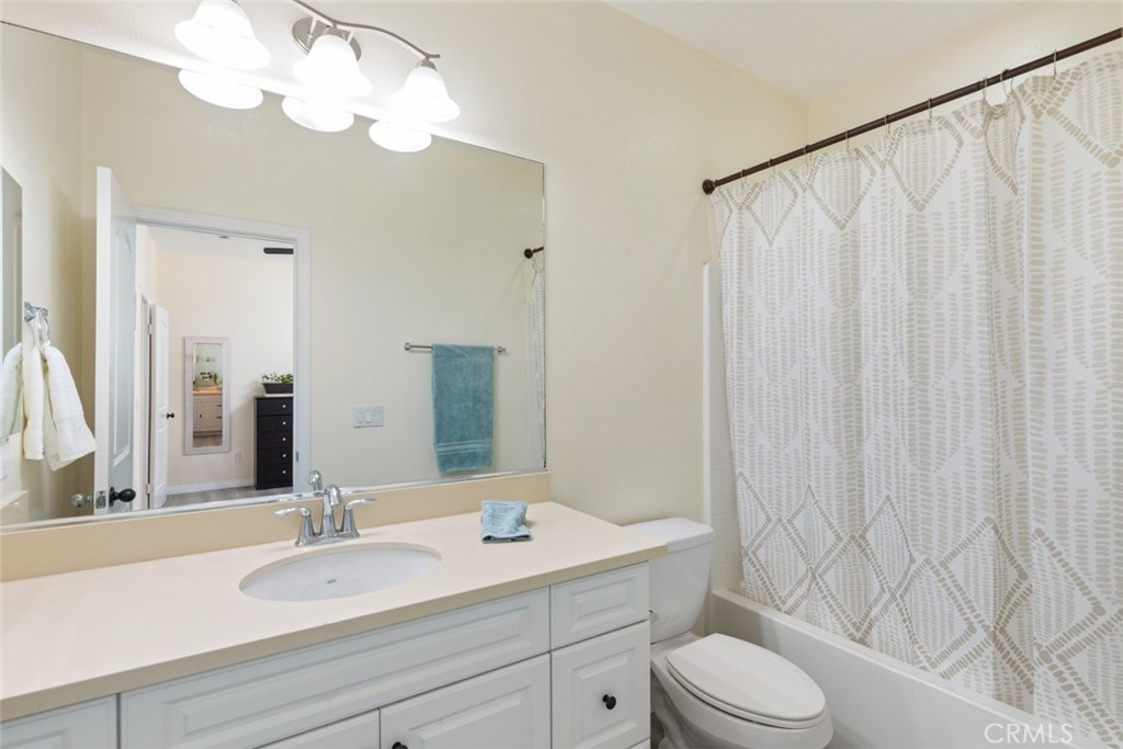 35464 Corte Los Robles Property Photo 22