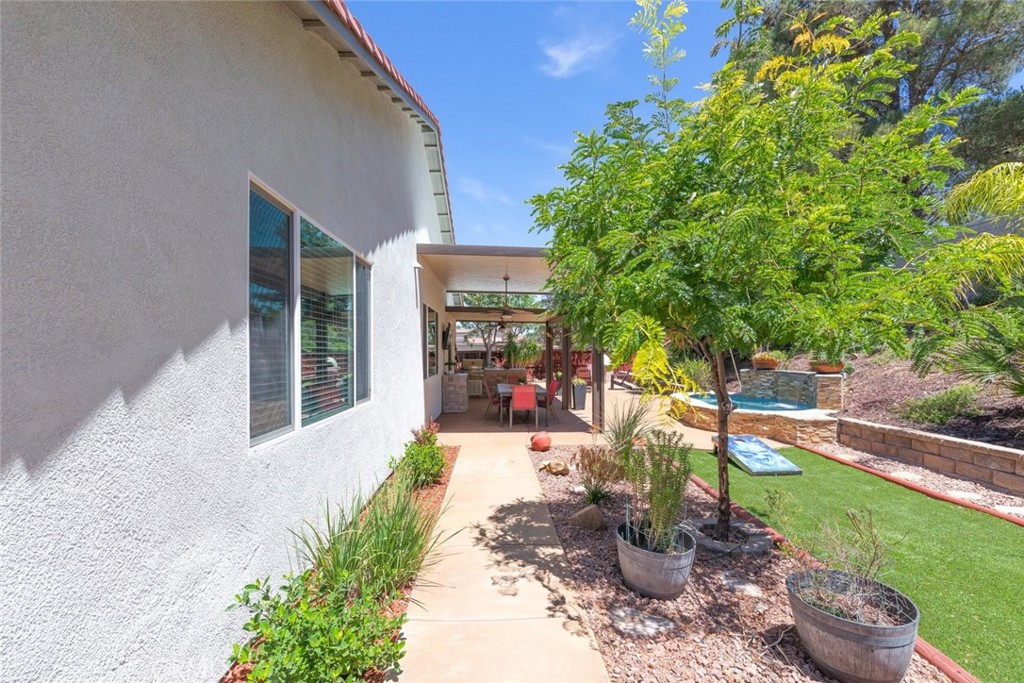 35464 Corte Los Robles Property Photo 33