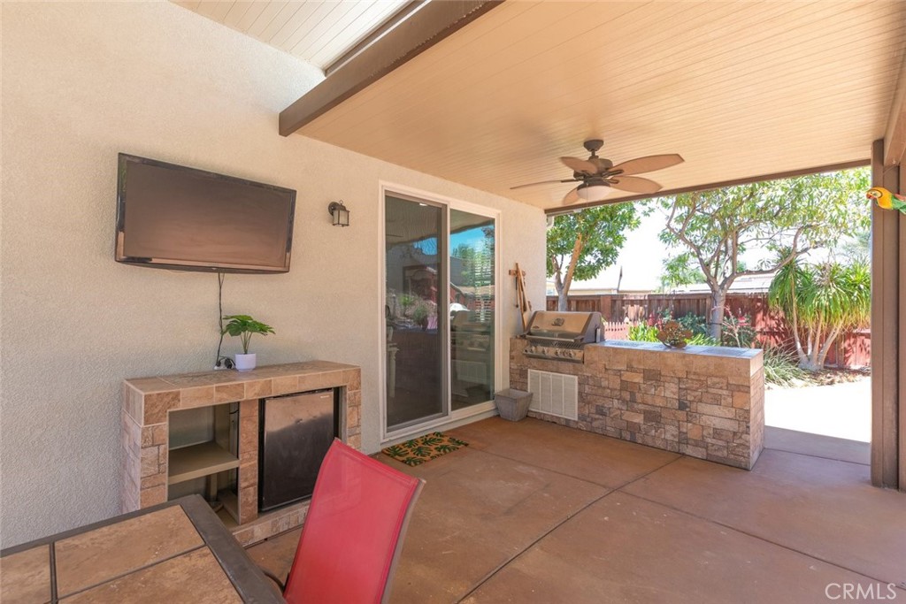 35464 Corte Los Robles Property Photo 38
