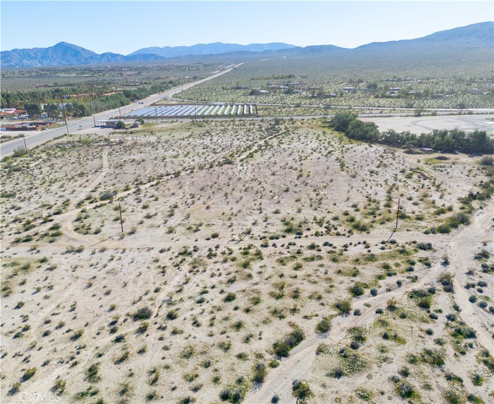 3 Yaqui Pass Property Photo 4