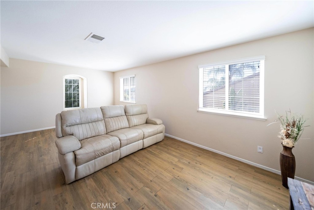36673 Lynwood Property Photo 19