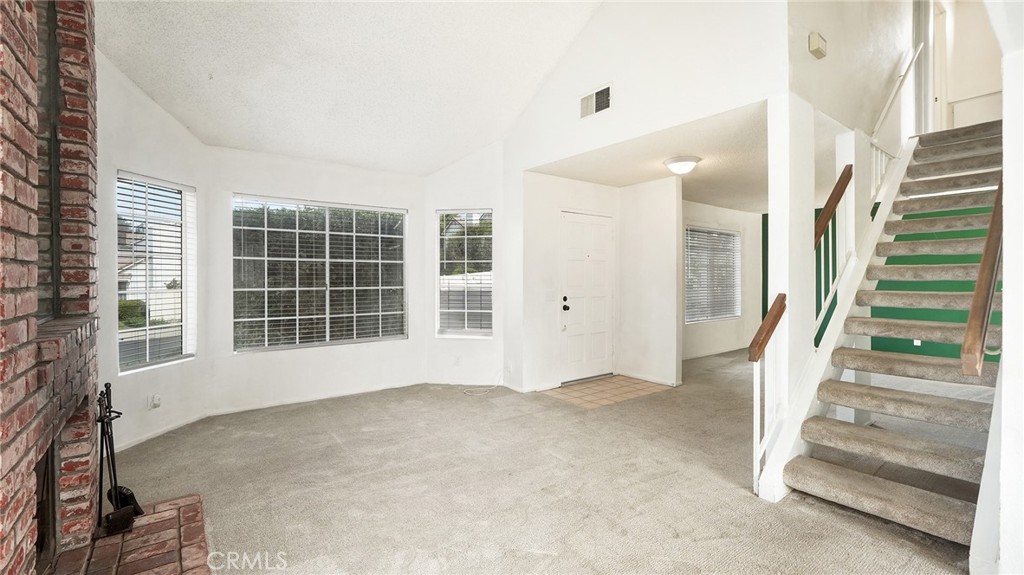 42126 Roanoake Street Property Photo 6