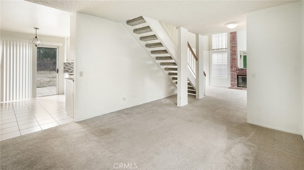 42126 Roanoake Street Property Photo 7