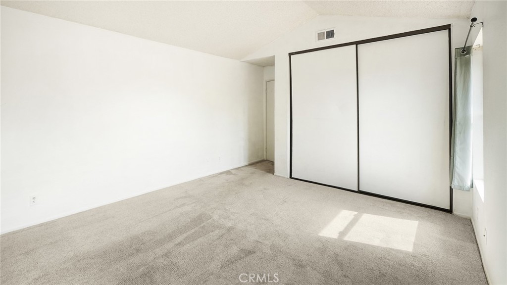 42126 Roanoake Street Property Photo 17