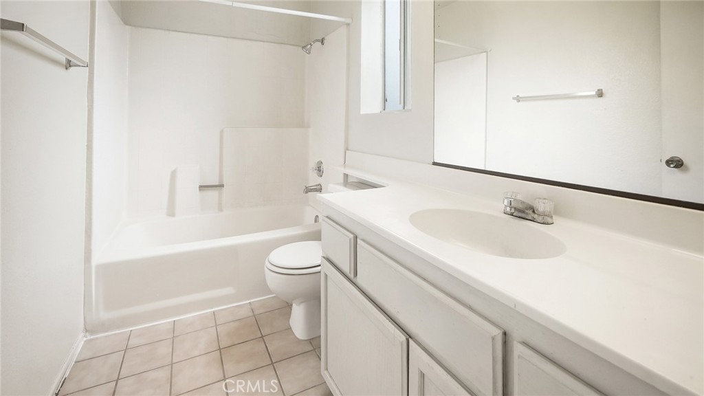42126 Roanoake Street Property Photo 24