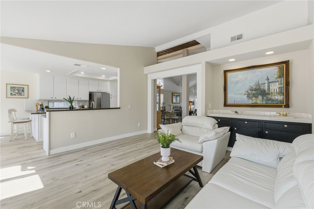 45768 Creekside Property Photo 4