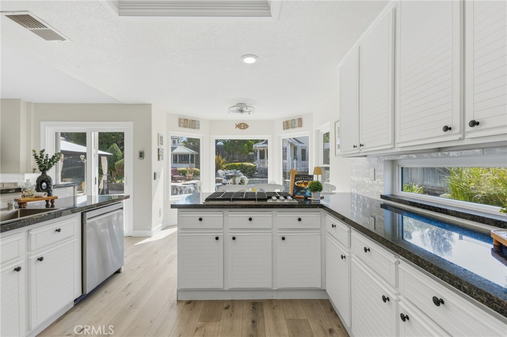 45768 Creekside Property Photo 7