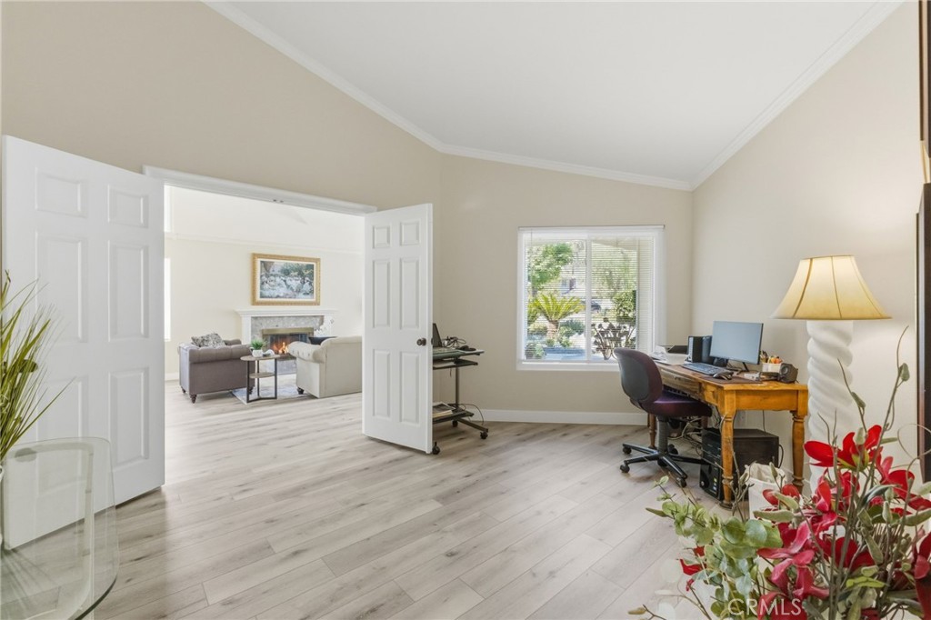 45768 Creekside Property Photo 18