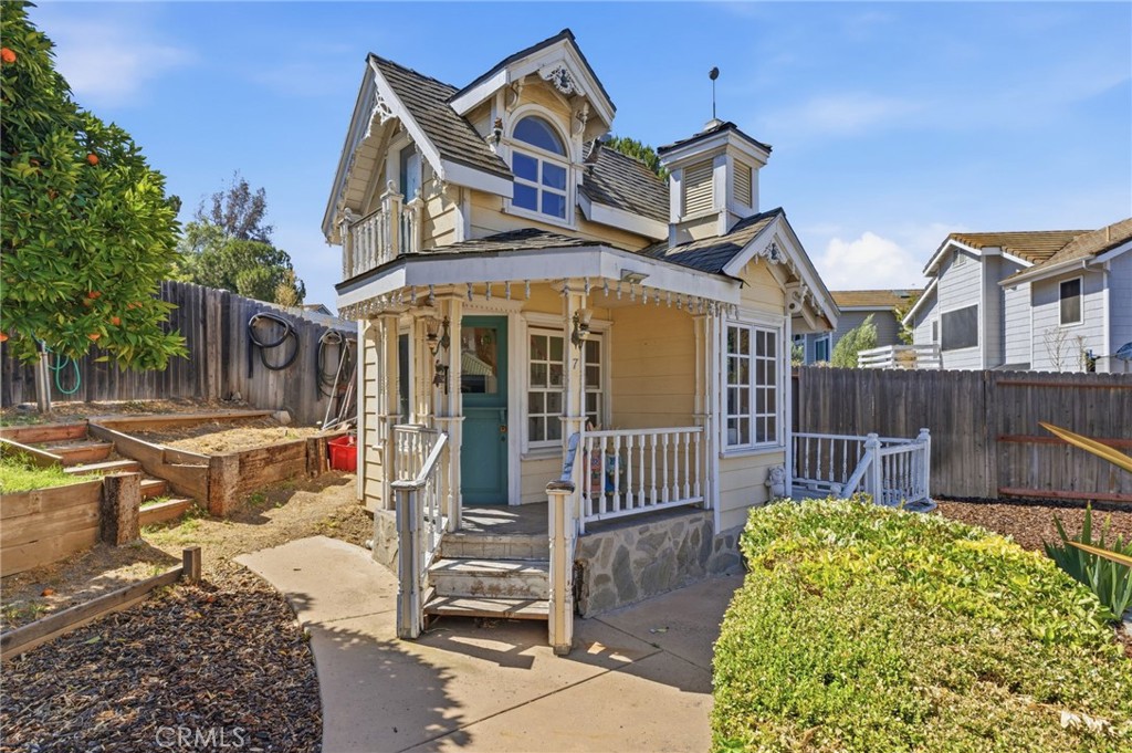 45768 Creekside Property Photo 45