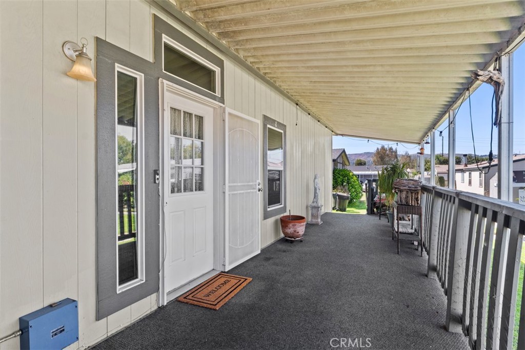 5815 La Palma Ave 304 Property Photo 7