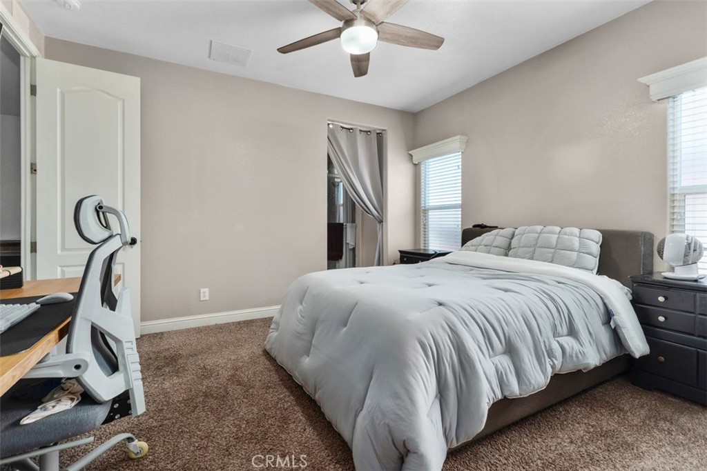 5815 La Palma Ave 304 Property Photo 22