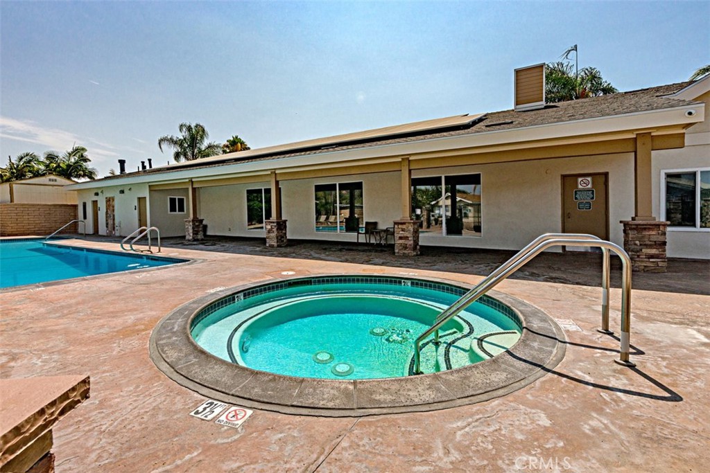 5815 La Palma Ave 304 Property Photo 42