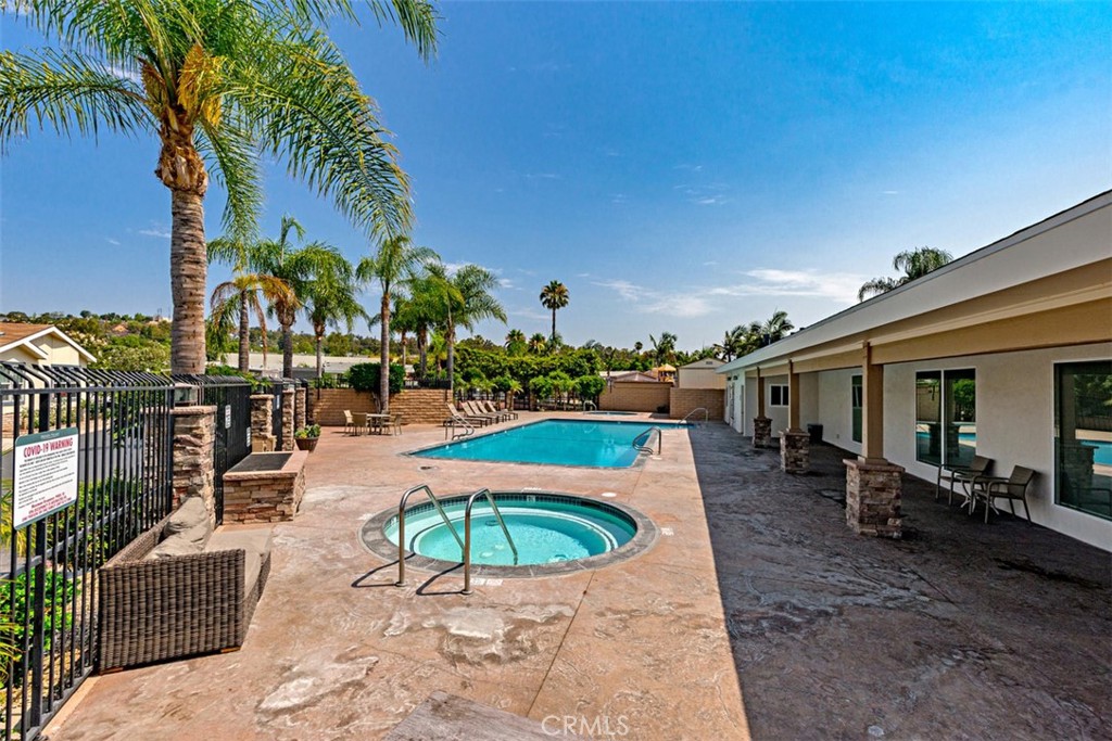 5815 La Palma Ave 304 Property Photo 43