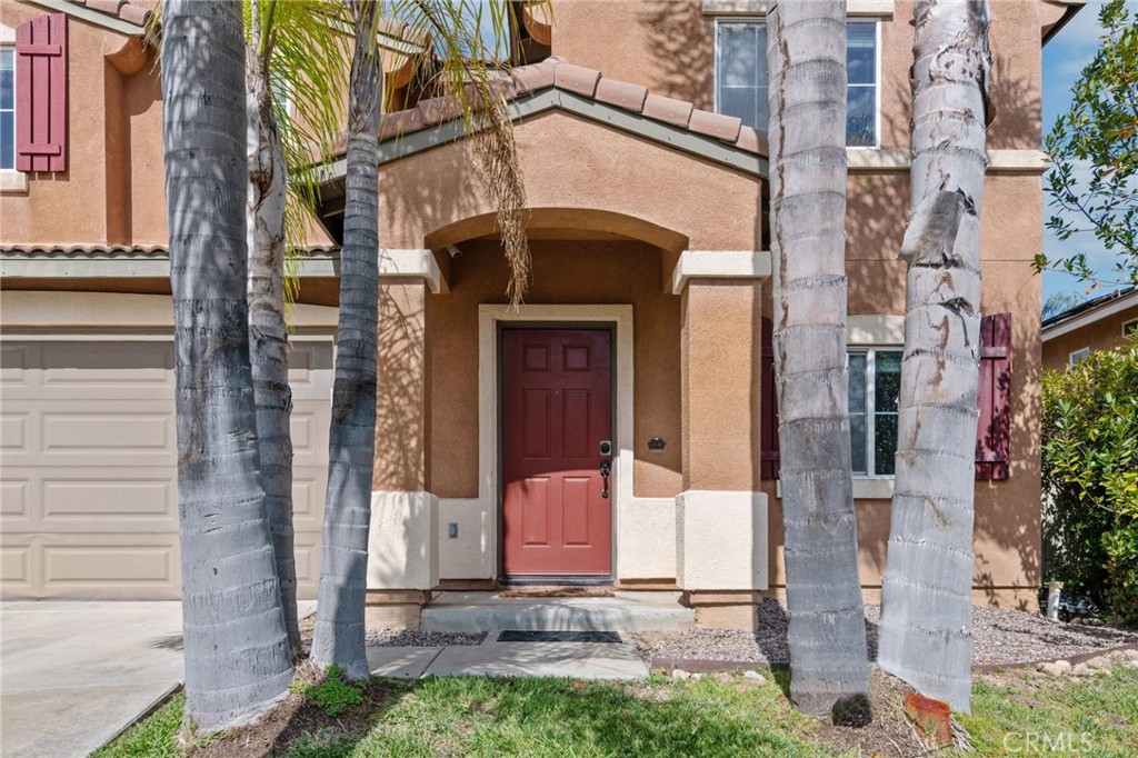 46180 Via La Colorada Property Photo 3