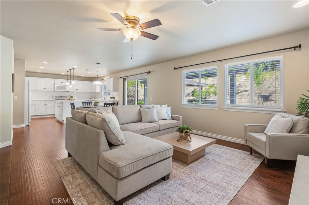 46180 Via La Colorada Property Photo 8