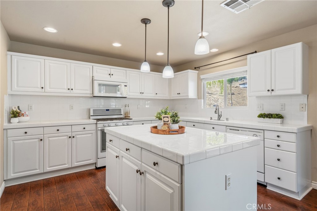 46180 Via La Colorada Property Photo 11