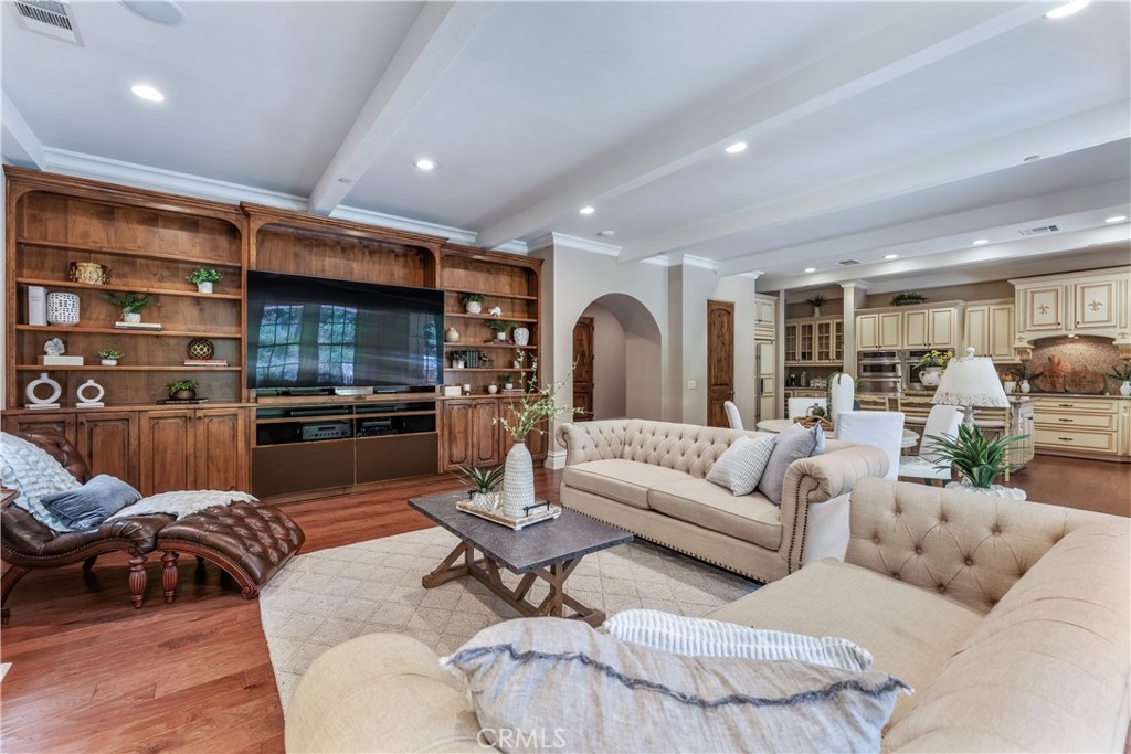 22121 Lynx Court Property Photo 10