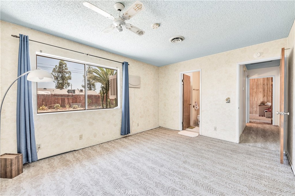 545 Jade Property Photo 13