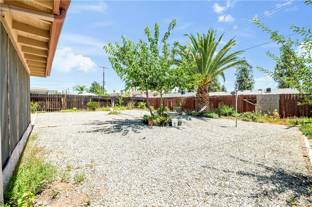 545 Jade Property Photo 22