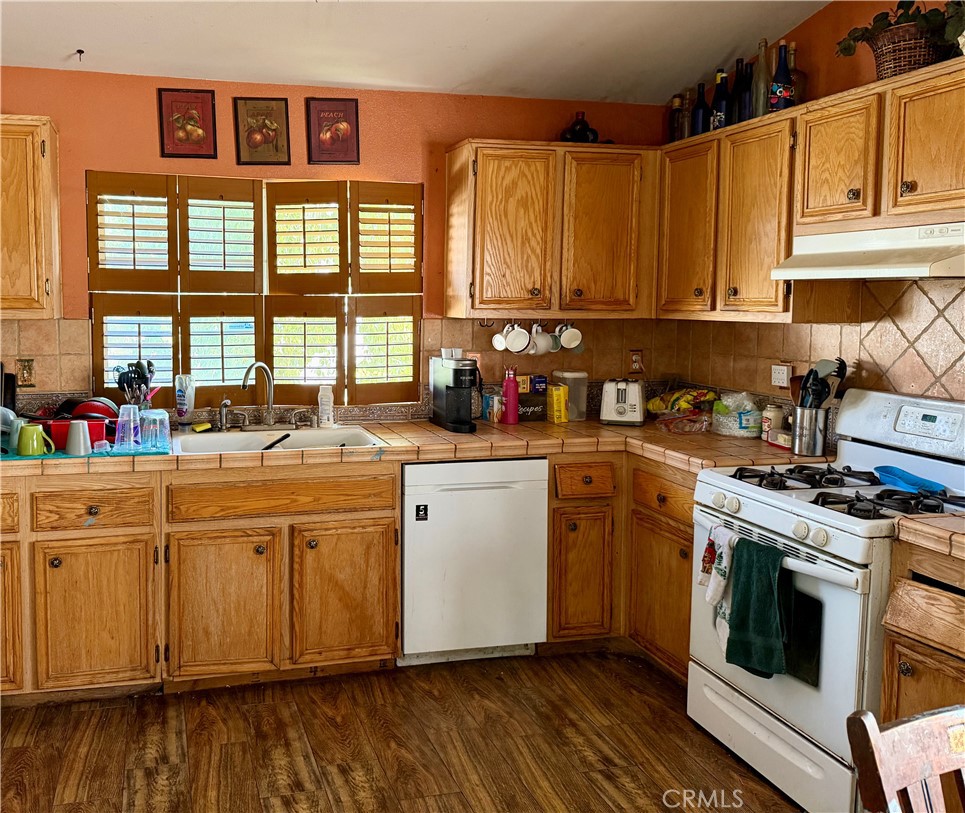 1460 Stratus Property Photo 2