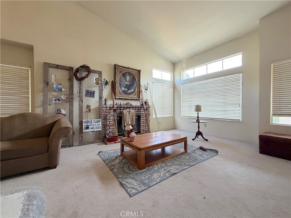 41751 Gilwood Court Property Photo 2