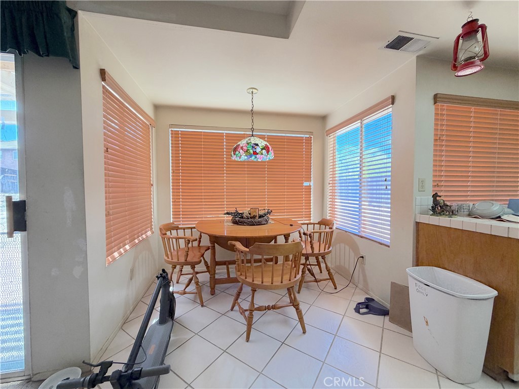 41751 Gilwood Court Property Photo 7