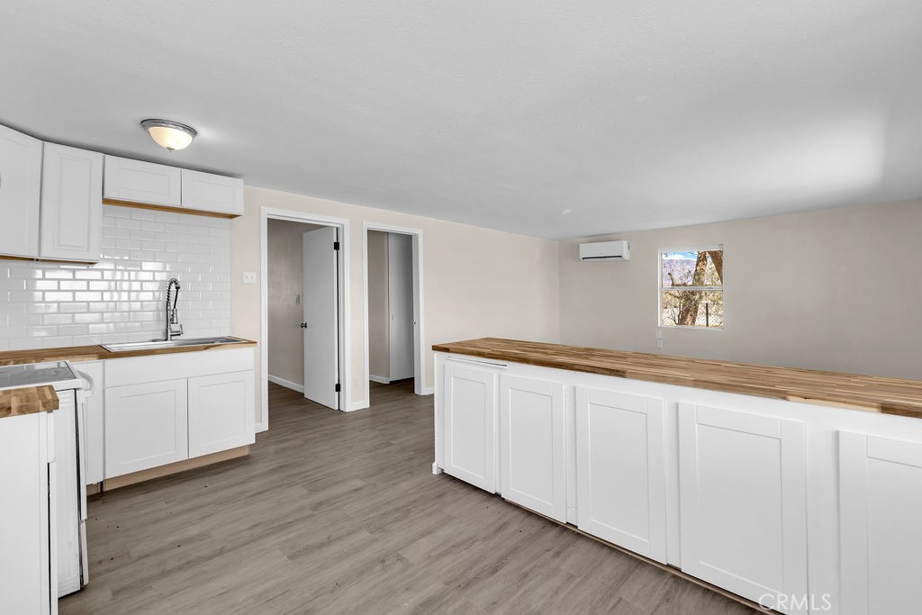 3852 Midway Road Property Photo 12