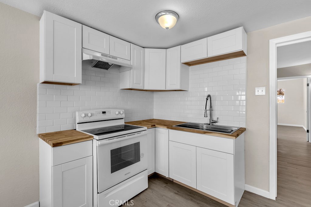 3852 Midway Road Property Photo 14