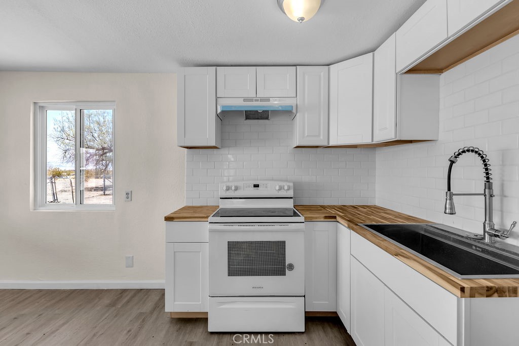 3852 Midway Road Property Photo 15