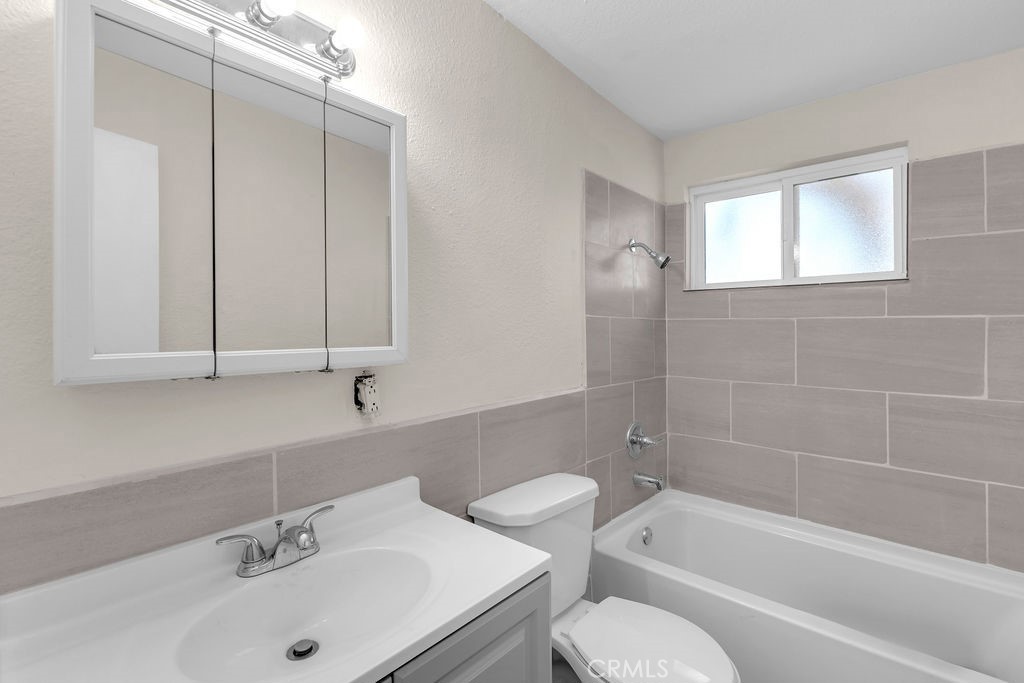 3852 Midway Road Property Photo 26