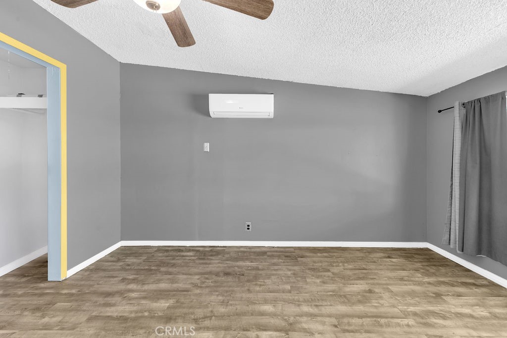 1998 Cambria Avenue Property Photo 15