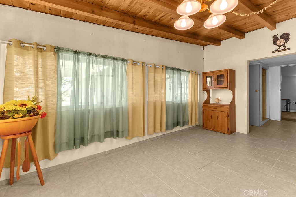 1998 Cambria Avenue Property Photo 28