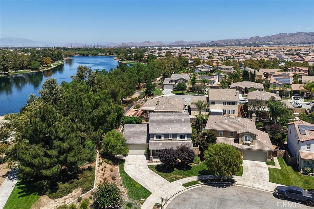 29516 Wind Runner Court Property Photo 3
