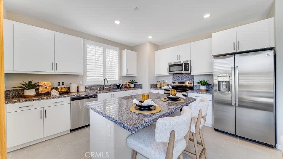 27284 Sitar Circle Property Photo 2