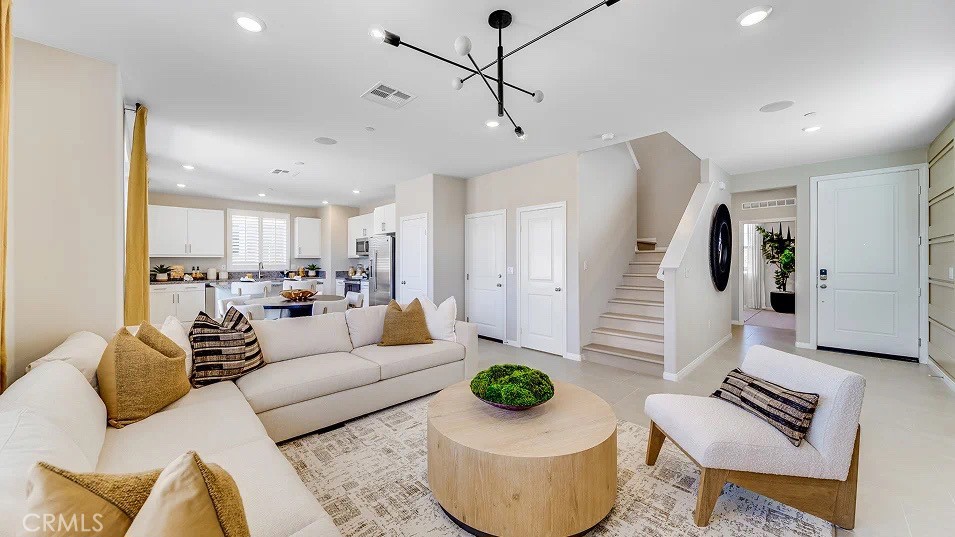 27284 Sitar Circle Property Photo 5