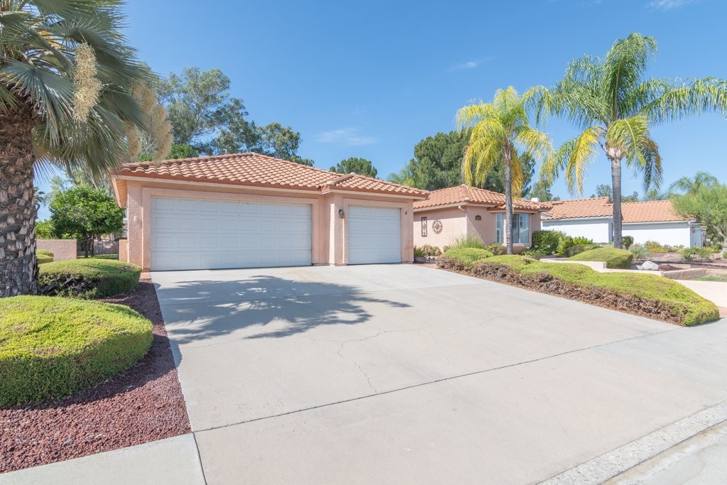 2699 Peach Tree St Property Photo 6