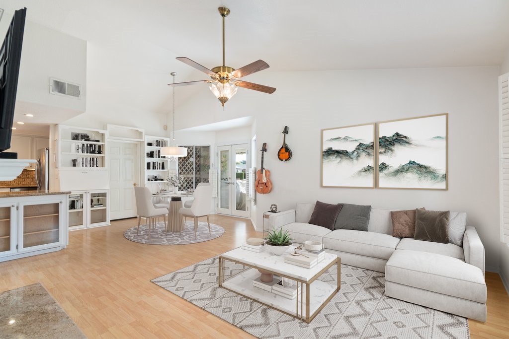 2699 Peach Tree St Property Photo 16