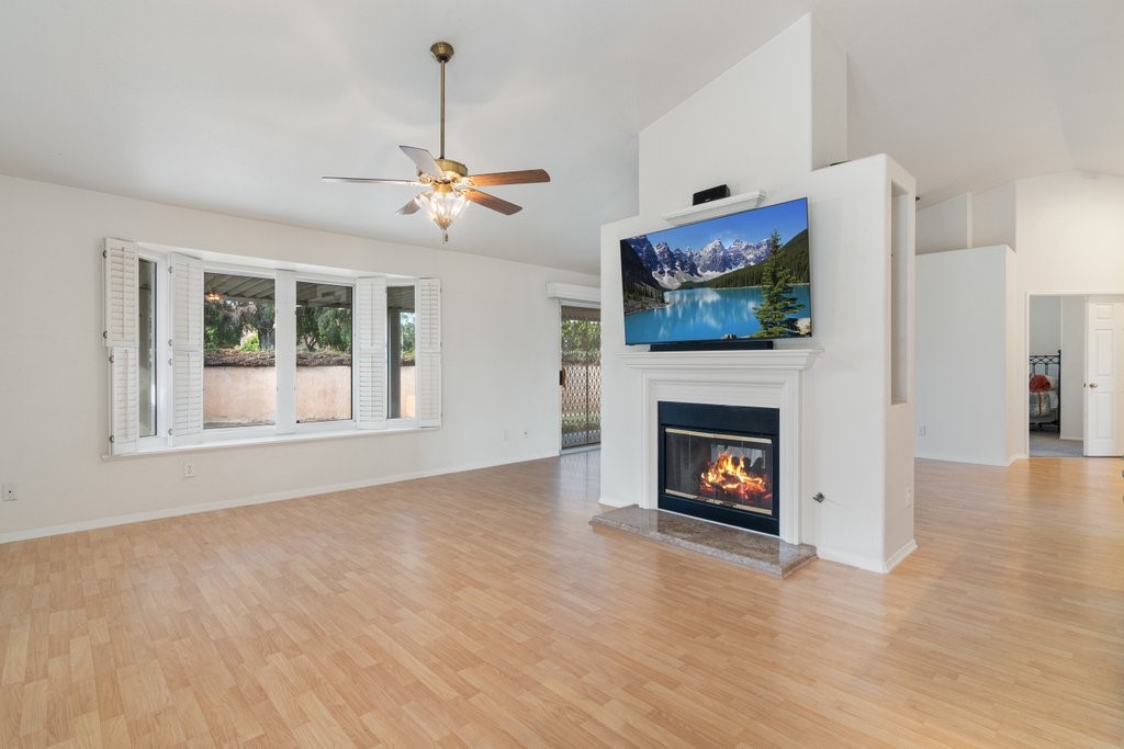 2699 Peach Tree St Property Photo 18