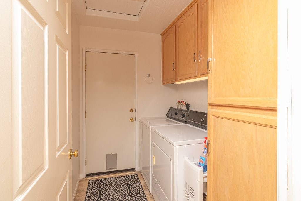 2699 Peach Tree St Property Photo 30