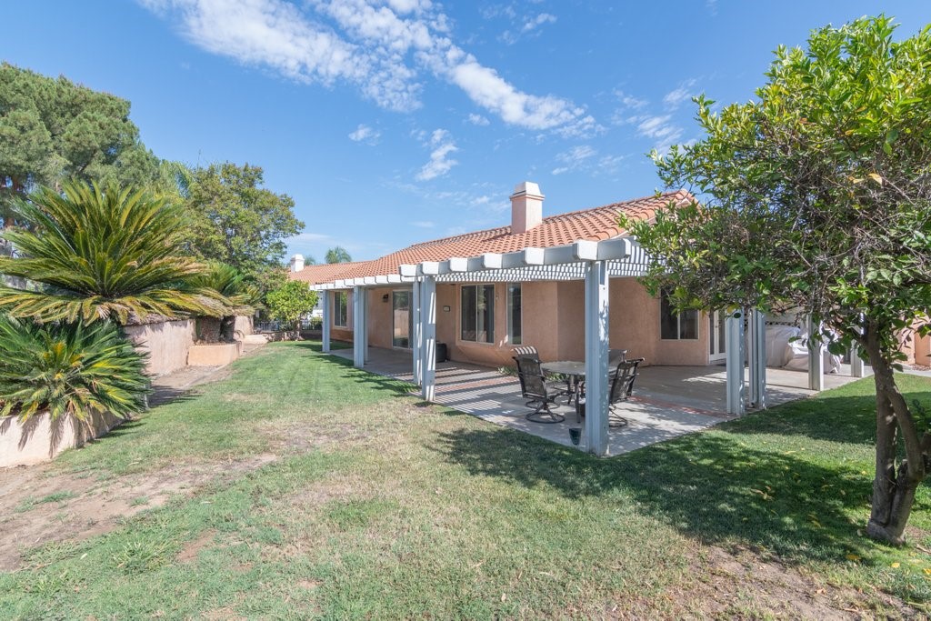 2699 Peach Tree St Property Photo 41