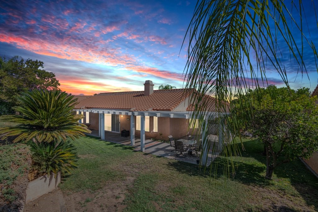2699 Peach Tree St Property Photo 42