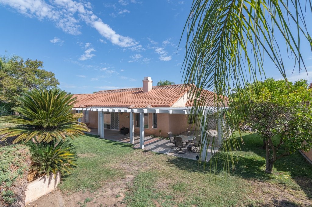 2699 Peach Tree St Property Photo 43