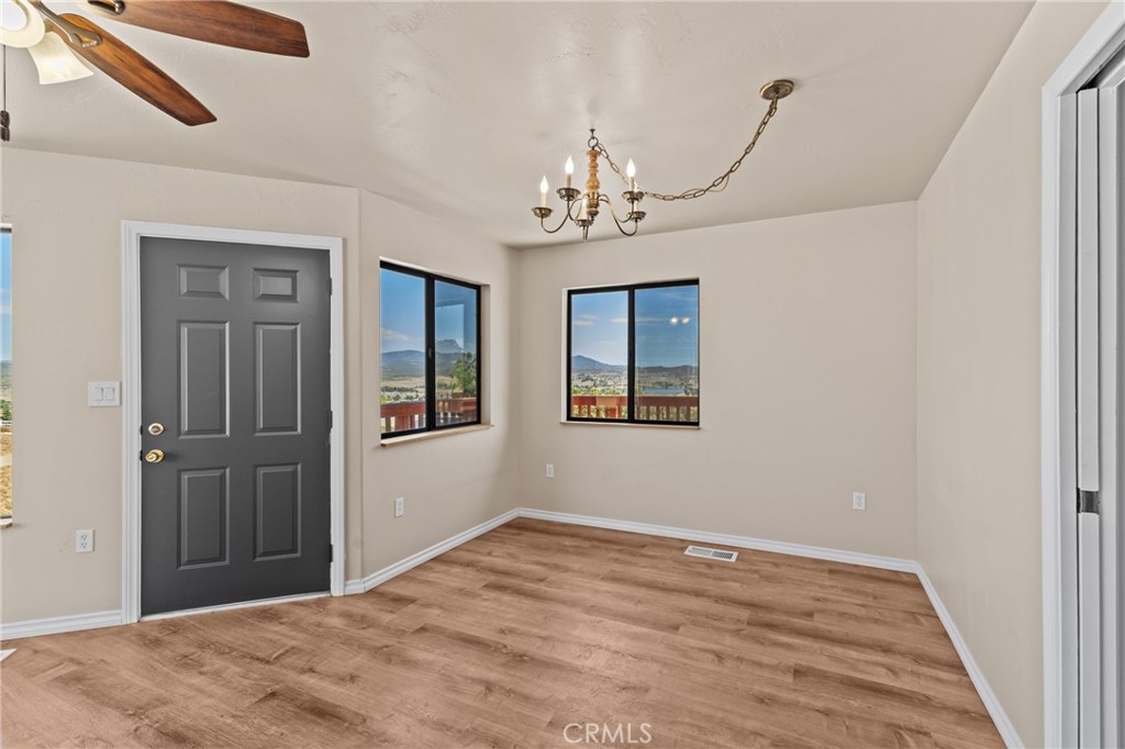 40585 Lakeshore Boulevard Property Photo 9