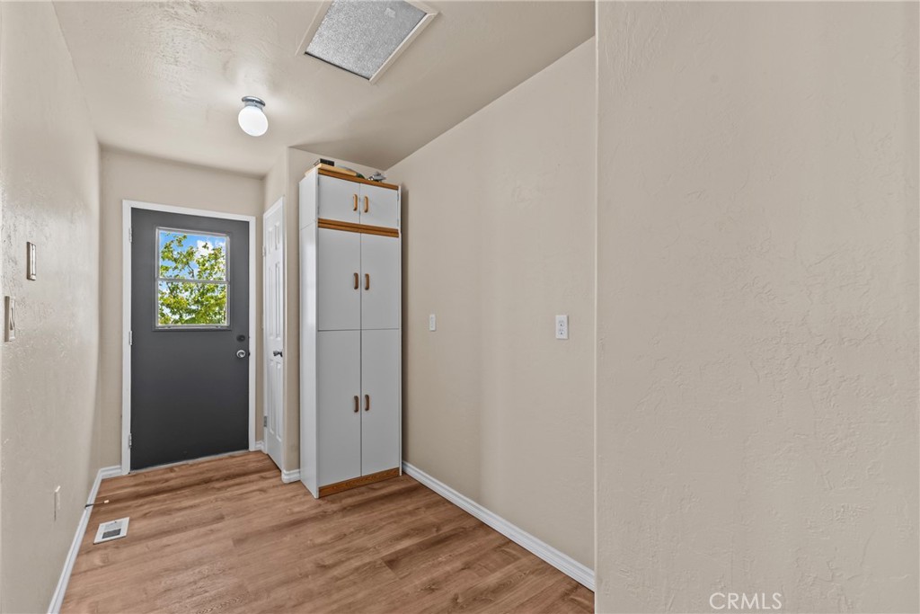 40585 Lakeshore Boulevard Property Photo 14