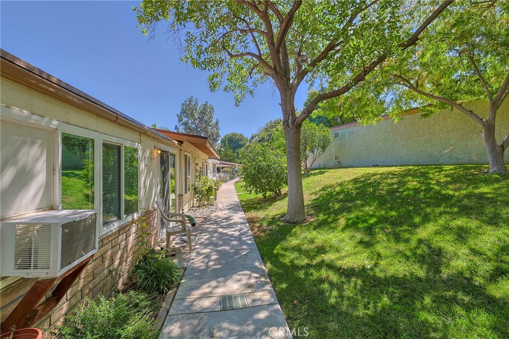 19368 Avenue Of The Oaks Property Photo 26